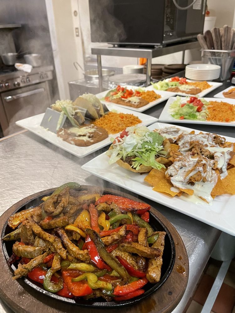 Monte Alban Bar and Grill