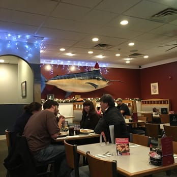 Restaurants Windham Nh Best Lobster Tail 36 Photos 99 Reviews Seafood 4 Cobbetts Pond