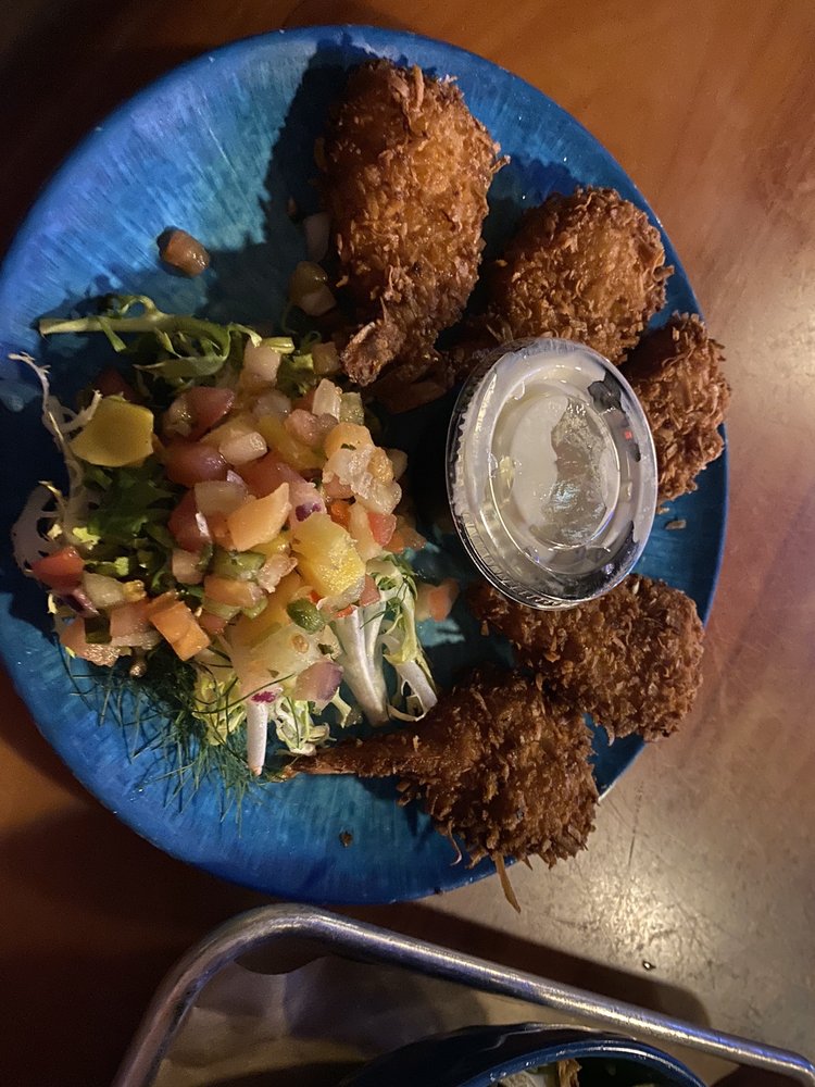 Longboards Tiki Beach Grille