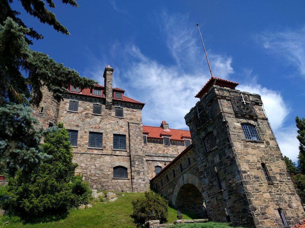 Singer Castle 11 Reviews Venues & Event Spaces 1 Dark Is, Hammond