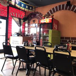 La Fondita Mexican Grill 52 Photos 46 Reviews 351 W Photo Of La Fondita Mexican Grill Ottawa Il United States