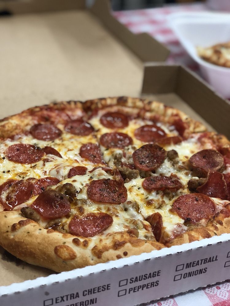 U-Gene's Deli & Pizza