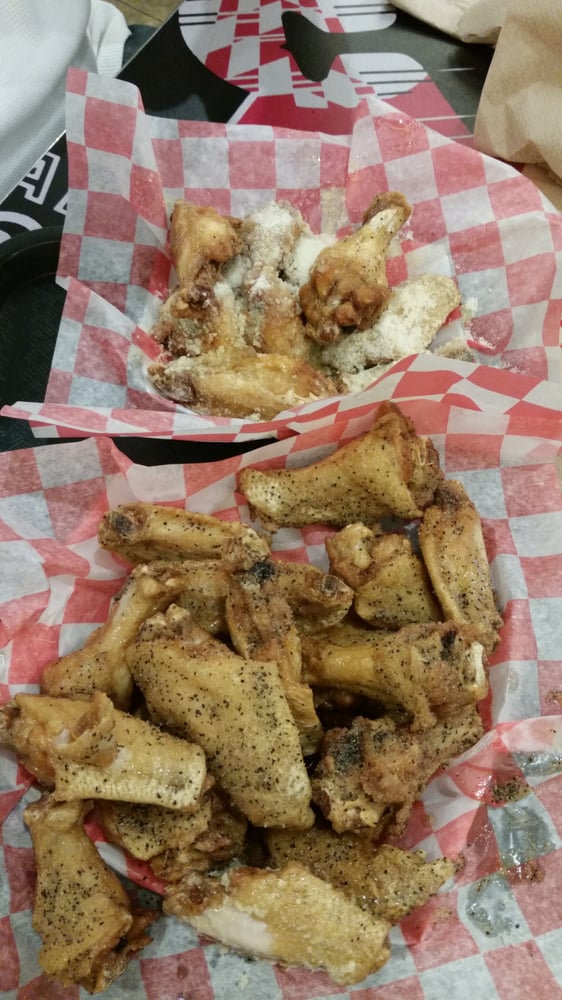 Wingstop 12 Photos & 10 Reviews Chicken Wings 2913 Lakewood