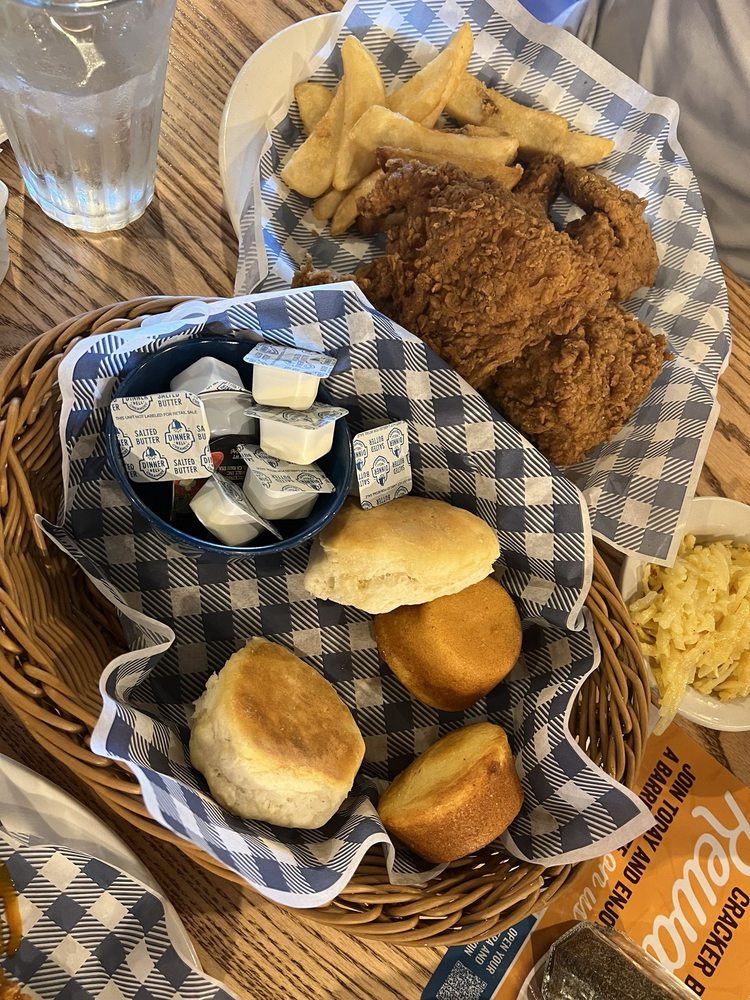 Cracker Barrel Old Country Store Cracker Barrel Old Country Store