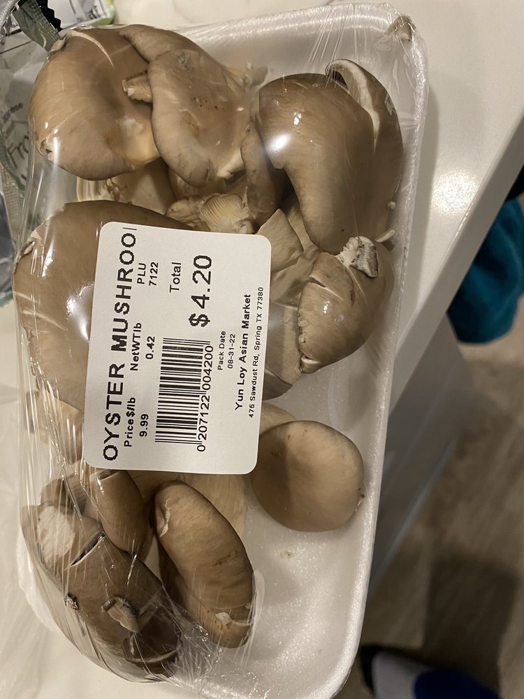 Yun Loy Asian Market