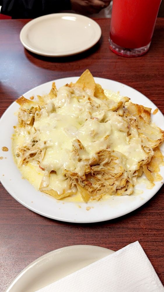 El Jalapenos Mexican Grill