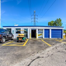 Simply Self Storage Cooke Rd 15 Photos 810 E Photo Of Simply Self Storage Cooke Rd Columbus Oh United States