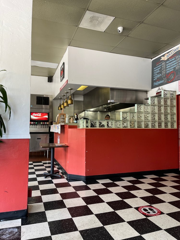 Boulevard Burger