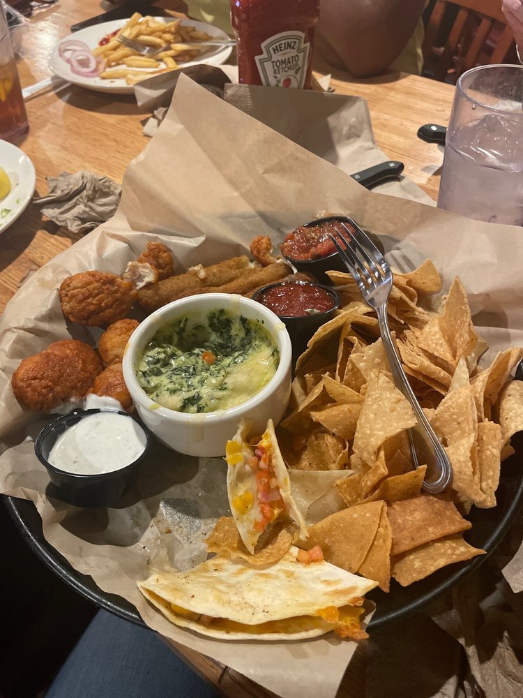 Applebee's Grill + Bar