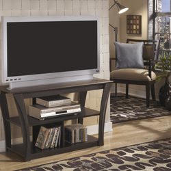 Unclaimed Freight Furniture - Furniture Stores - 2520 ...