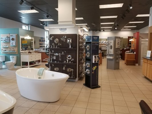 frank webb bath showroom photo for frank webb home albany kitchen bath 17 erie blvd albany ny frank webb bath showroom photo for frank webb home albany kitchen bath 17 erie blvd albany ny