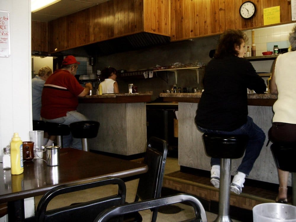 Carol’s Chicago Style Grill Diners 3961 W Irving Park Rd, Irving