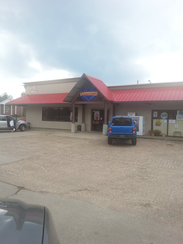 Crawdads Convenience Center
