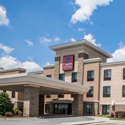 Comfort Suites Whitsett Greensboro East 31 Photos Hotels Photo Of Comfort Suites Whitsett Greensboro East Nc United States