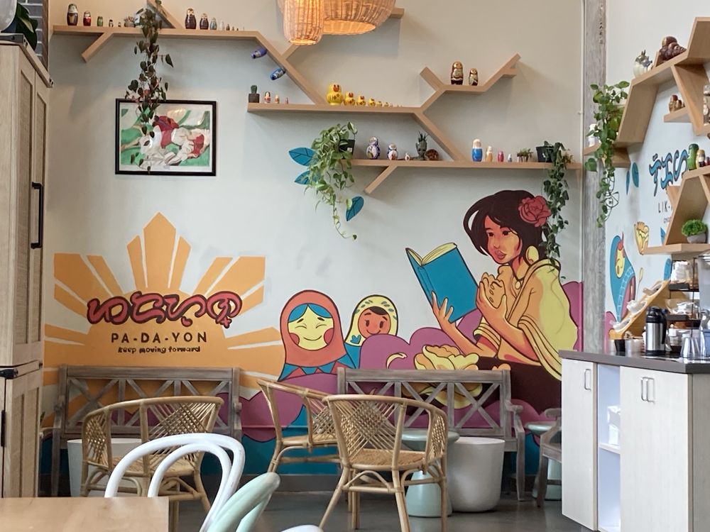 Pinoyshki Bakery & Cafe