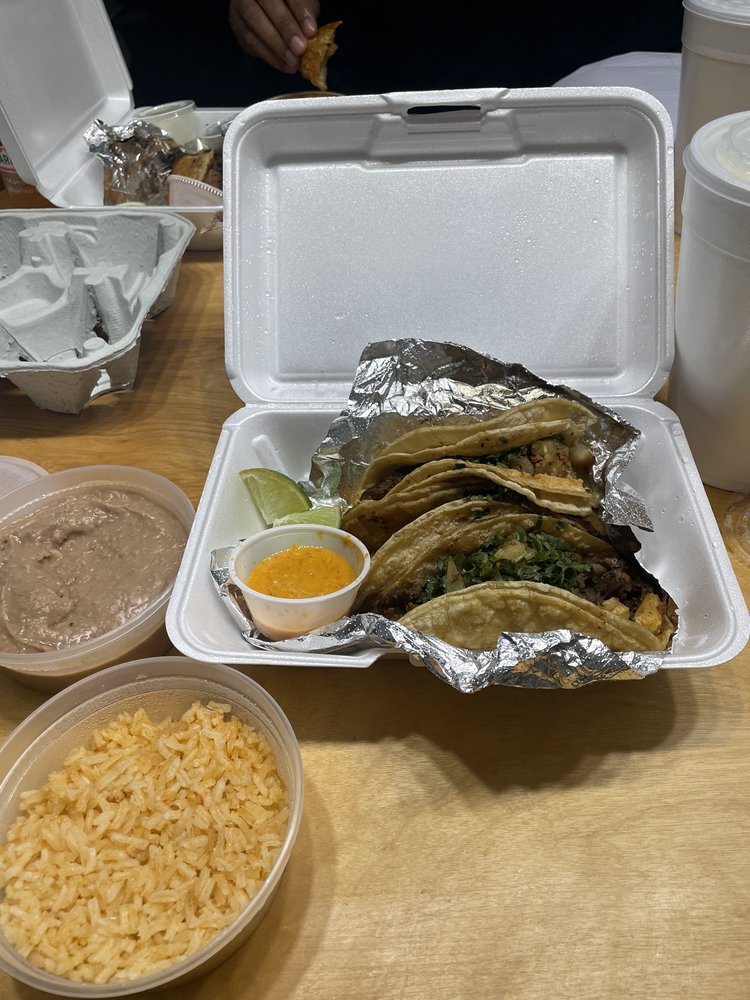 Castillo Real Mexican Cocina & Bar