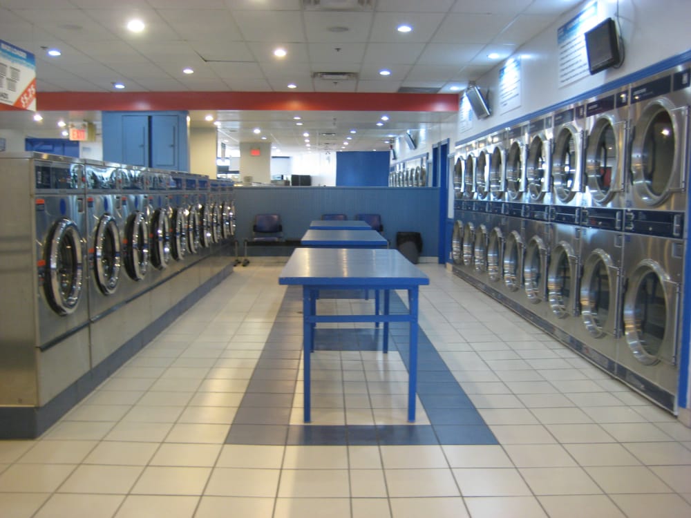 Laundry Town Canada Laundromat 1635 Lawrence Avenue W, Toronto, ON