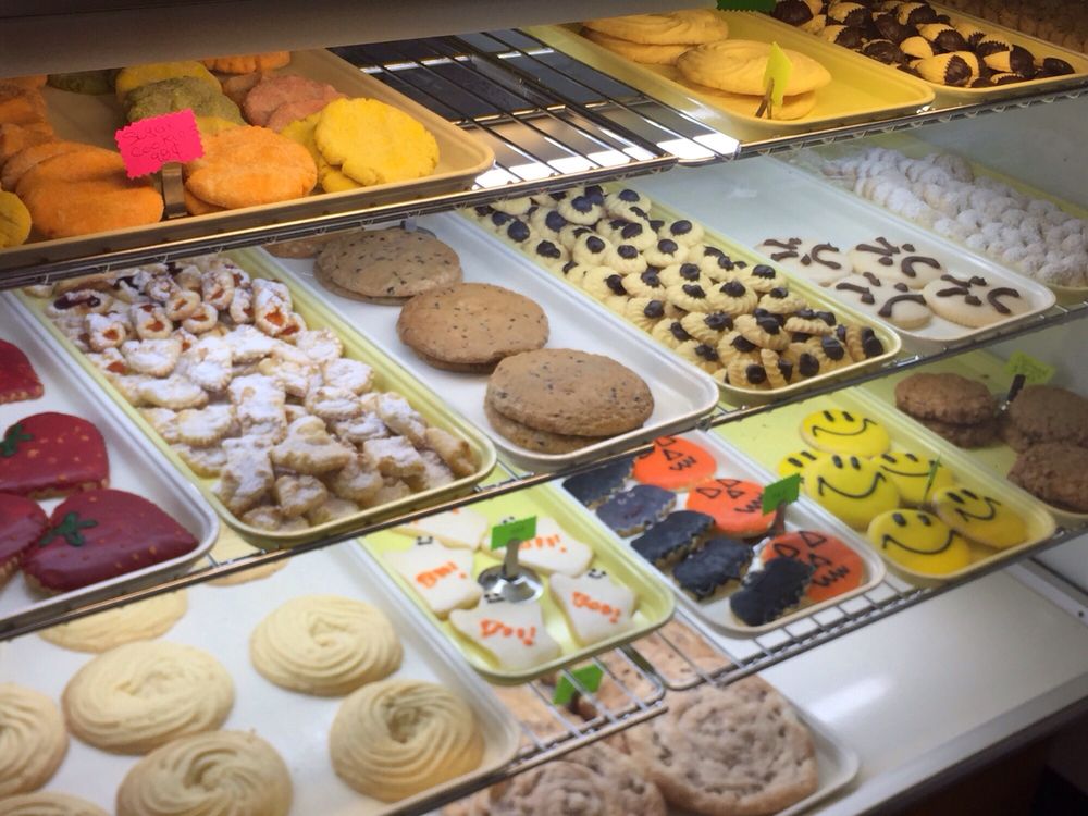 Rudy’s Bakery 28 Photos & 66 Reviews Bakeries 2038 W Roscoe St