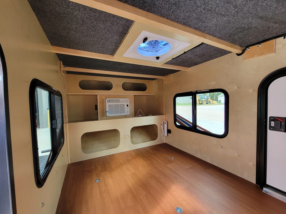 Outbound Trailer