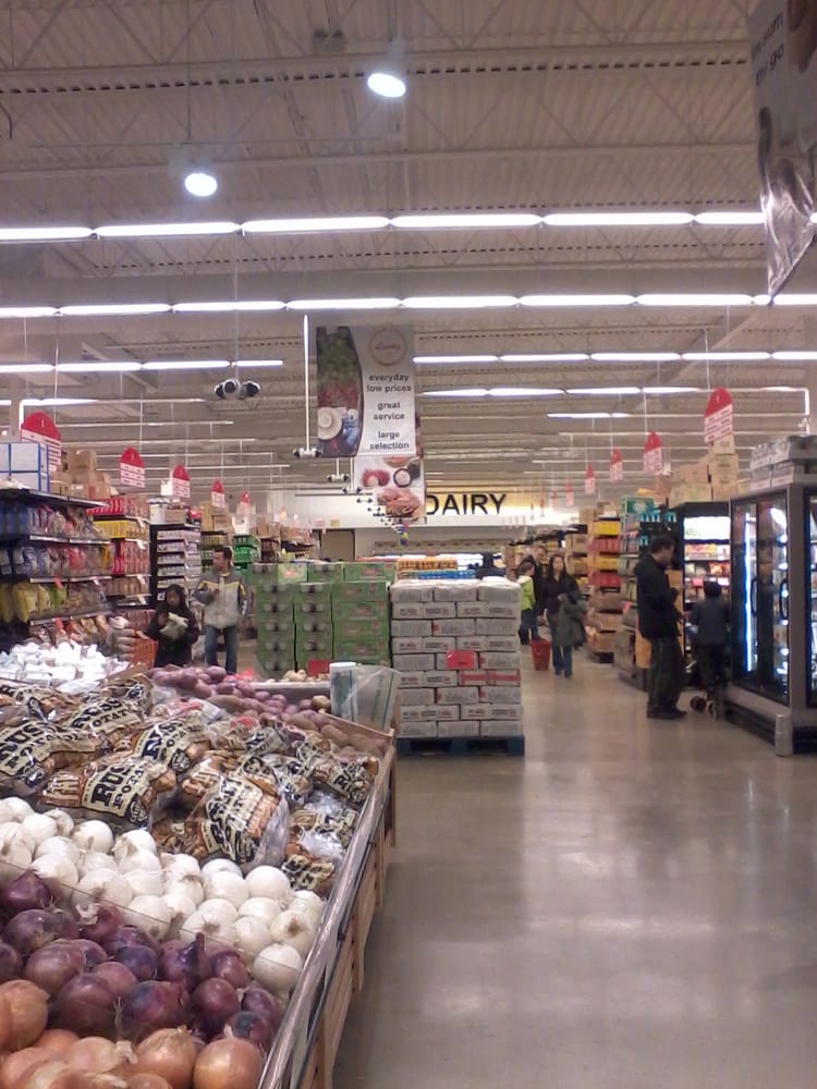 Lucky Supermarket 43 Photos & 16 Reviews Grocery 13851 127 Street
