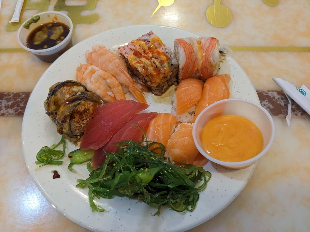 Super Buffet VI Sushi Grill