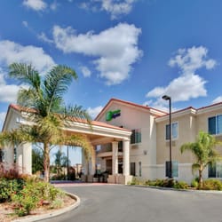 Holiday Inn Express Delano Hwy 99 19 Photos 35 Reviews Hotels Photo Of Holiday Inn Express Delano Hwy 99 Ca United States