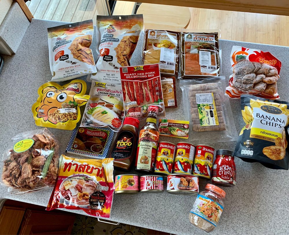 Bangkok Crisps Thai Market