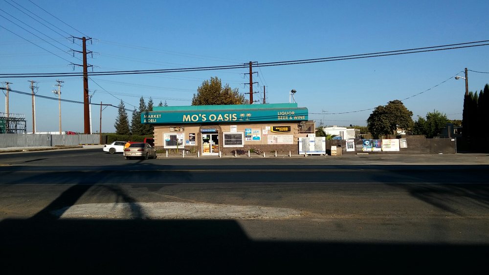 Mo's Oasis Market & Deli