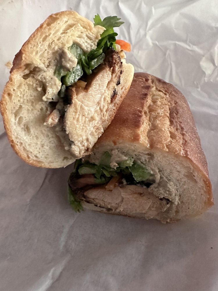 Mondos Sandwhich Shop