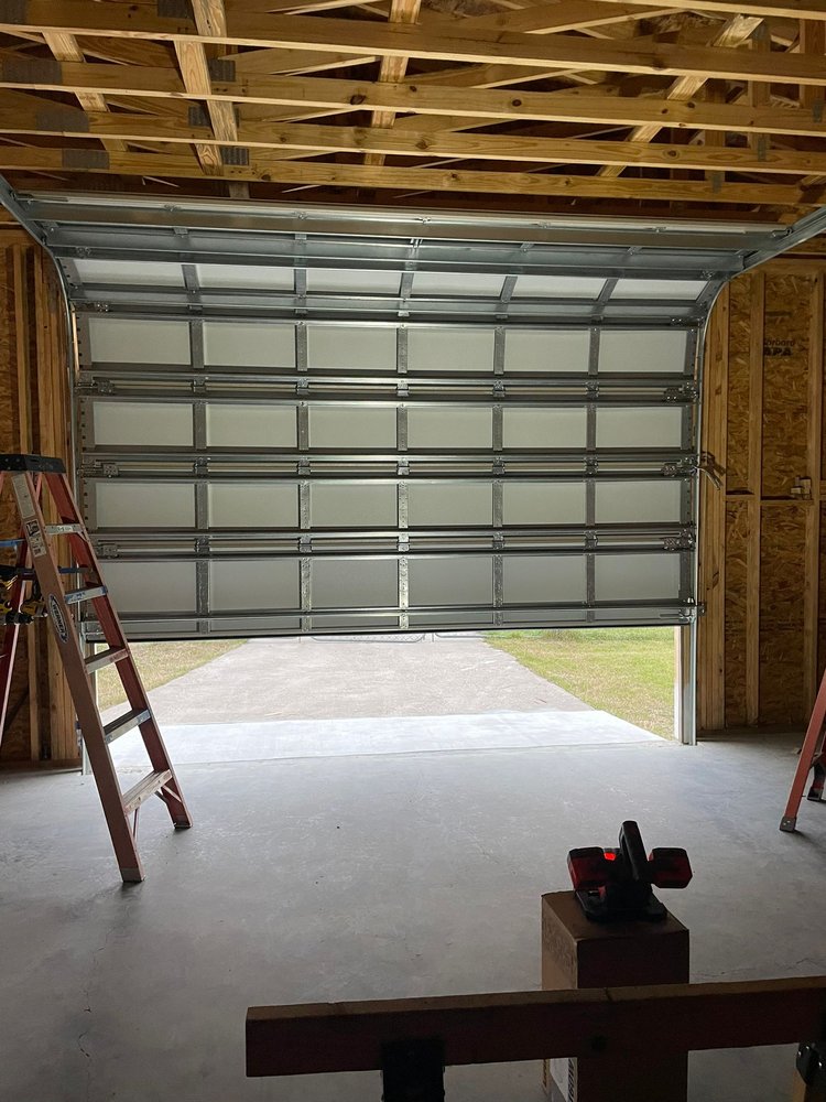 Keep'em Rollin Garage Doors