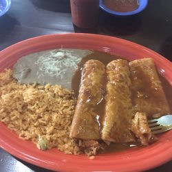 Acapulco Mexican Grill Order Food Online 33 Reviews Photo Of Acapulco Mexican Grill Lawrence Ks United States Enchilada Combination Plate