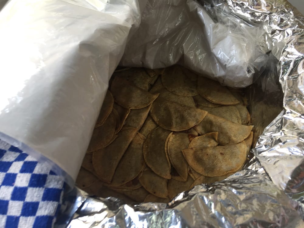 Tacos de Canasta Chucho Mexican Av. 5 de Mayo 17, Centro Sur