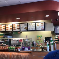 Subway Sandwiches 743 N Milwaukee Ave Wheeling Il Restaurant Photo Of Subway Wheeling Il United States