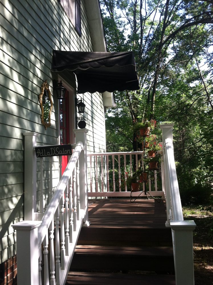Alla D'Salon