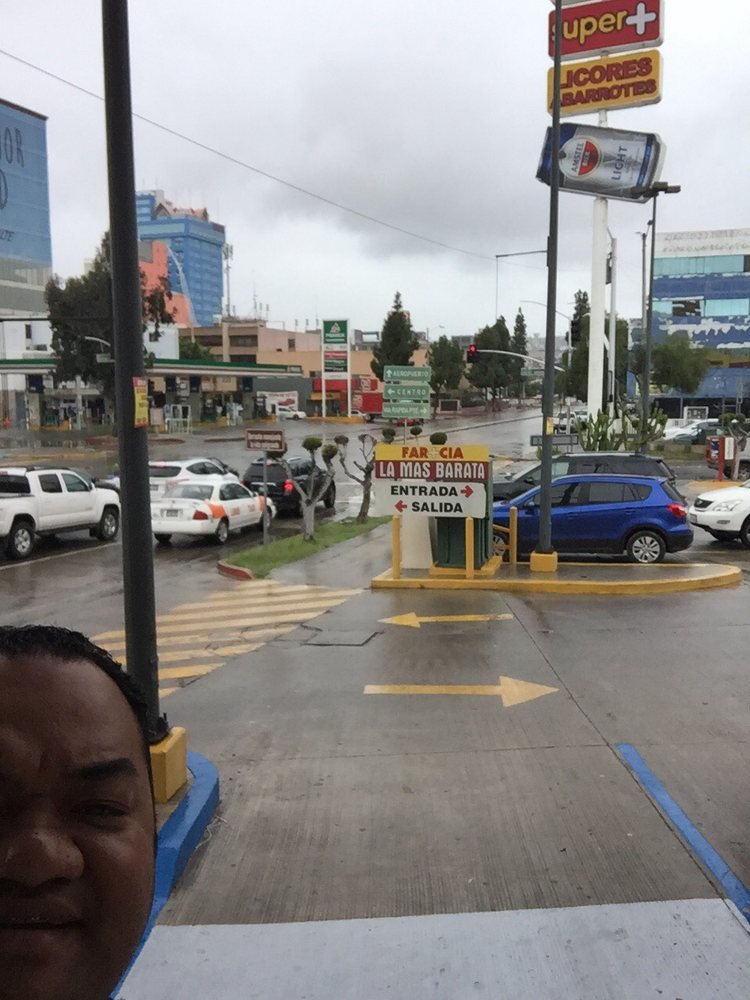 Farmacia La Más Barata 24 Reviews Pharmacy Blvd. Sánchez Taboada, La Chapu (Chapultepec