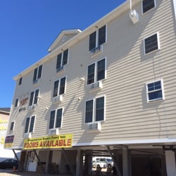 Misquamicut Beach Front Inn Hotels 145 Atlantic Ave Westerly Photo Of Misquamicut Beach Front Inn Westerly Ri United States Edificio De