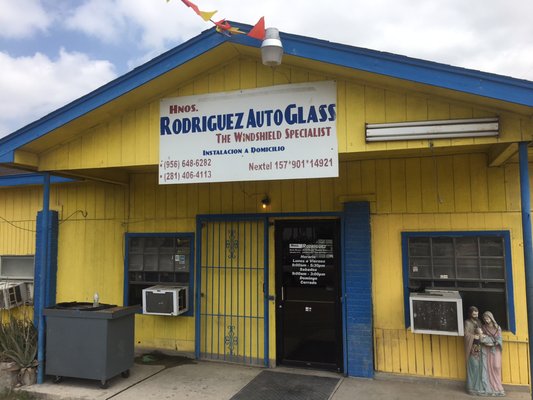 Rodriguez Auto Glass >> Hermanos Rodriguez Auto Glass 620 Dicker Rd Mcallen Tx Rodriguez Auto Glass >> Hermanos Rodriguez Auto Glass 620 Dicker Rd Mcallen Tx
