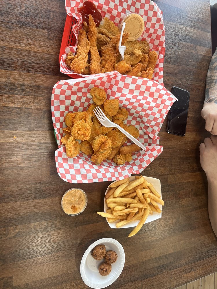 Sam's Southern Eatery