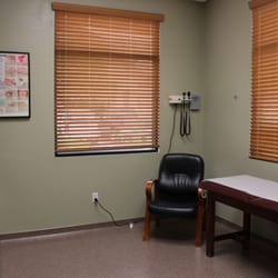 Banner Urgent Care 12 Photos 65 Reviews Doctors 3200 S