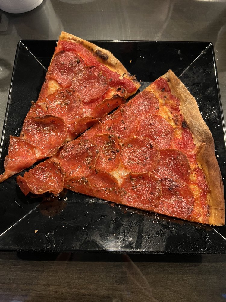 Ledgens Pizza- Greenwood