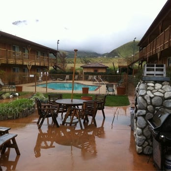 Ramada Limited Lebec 32 Photos 73 Reviews Hotels 9000 Photo Of Ramada Limited Lebec Ca United States Hotel View Towards