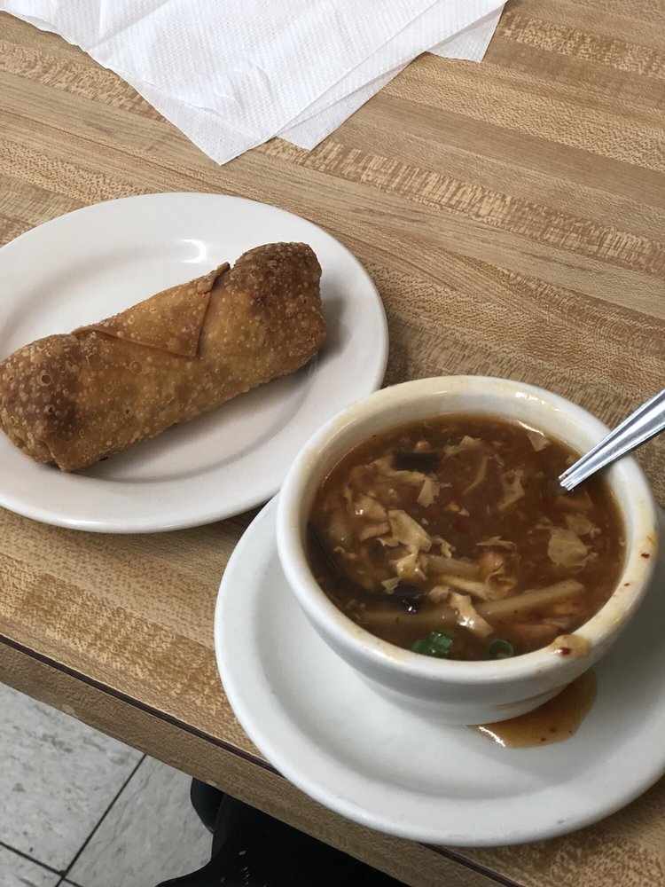Egg Roll Express 28 Photos & 33 Reviews Chinese 1529 S Boulevard