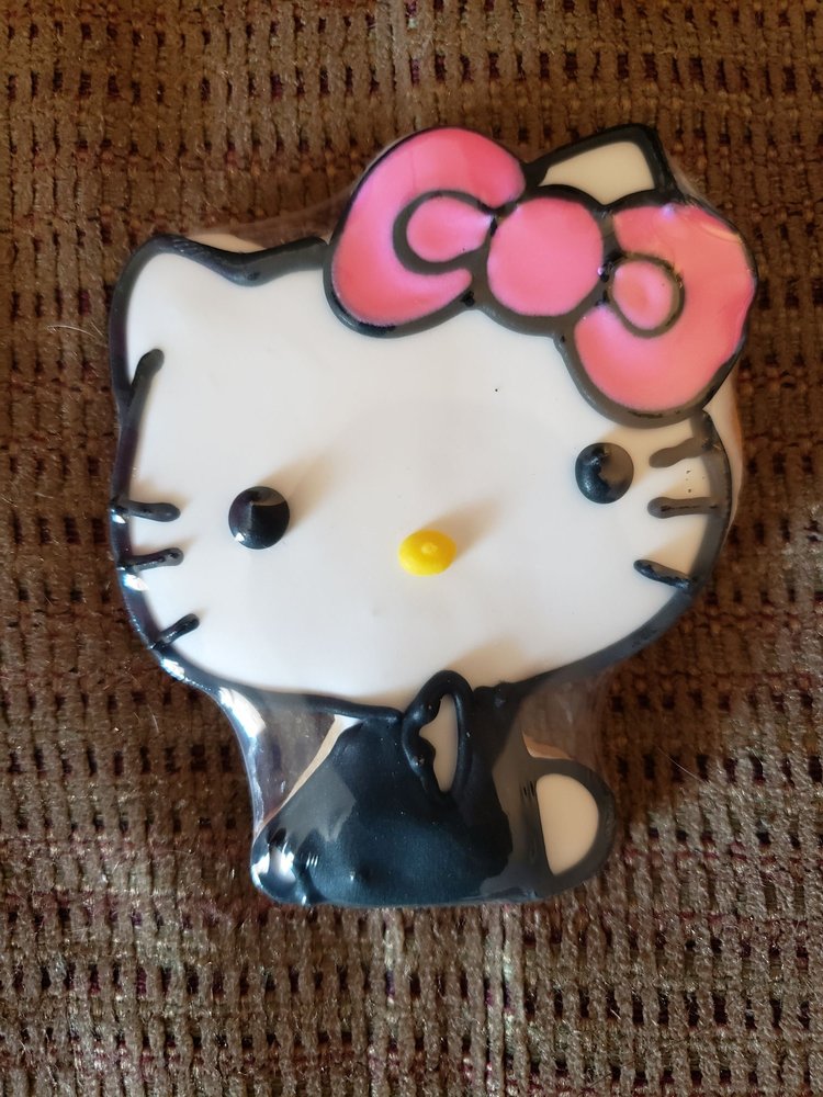 Hello Kitty Cafe Food Truck