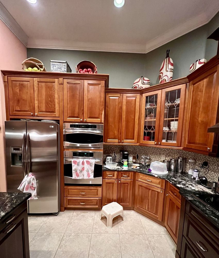 C & E Cabinets Design