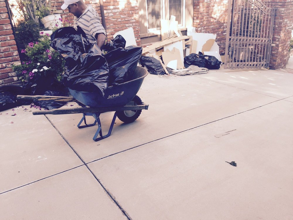 TRASH HAULING DEMOLITION AND JUNK REMOVAL