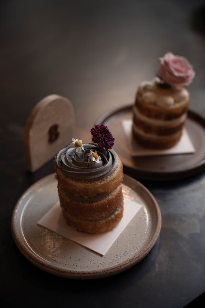 Hinar Dessert Bar & Cafe Hinar Dessert Bar & Cafe