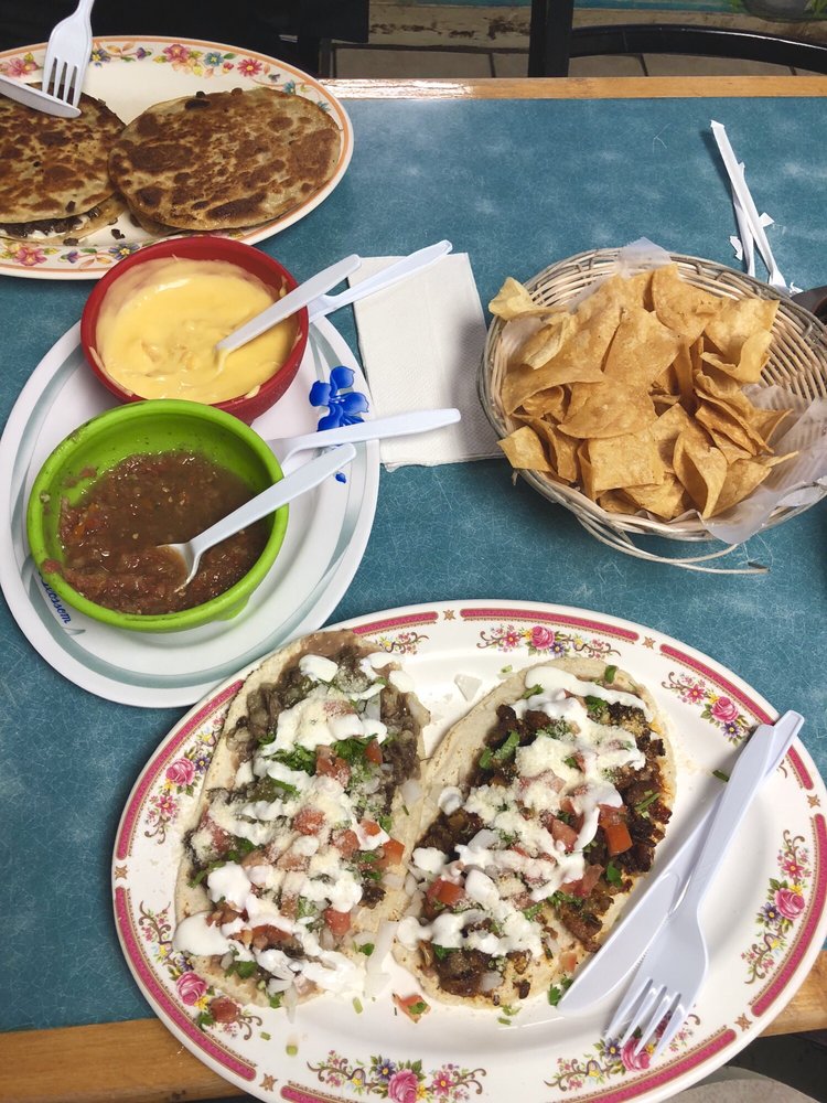 Taqueria Los Desvelados Taqueria Los Desvelados