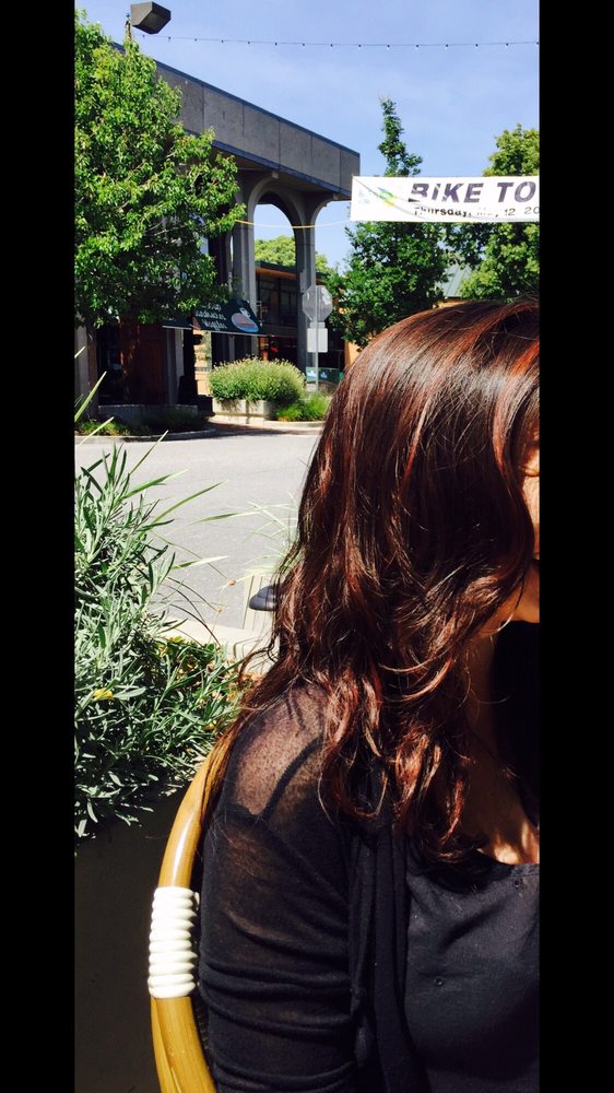 Jiji Kim's Hair Design
