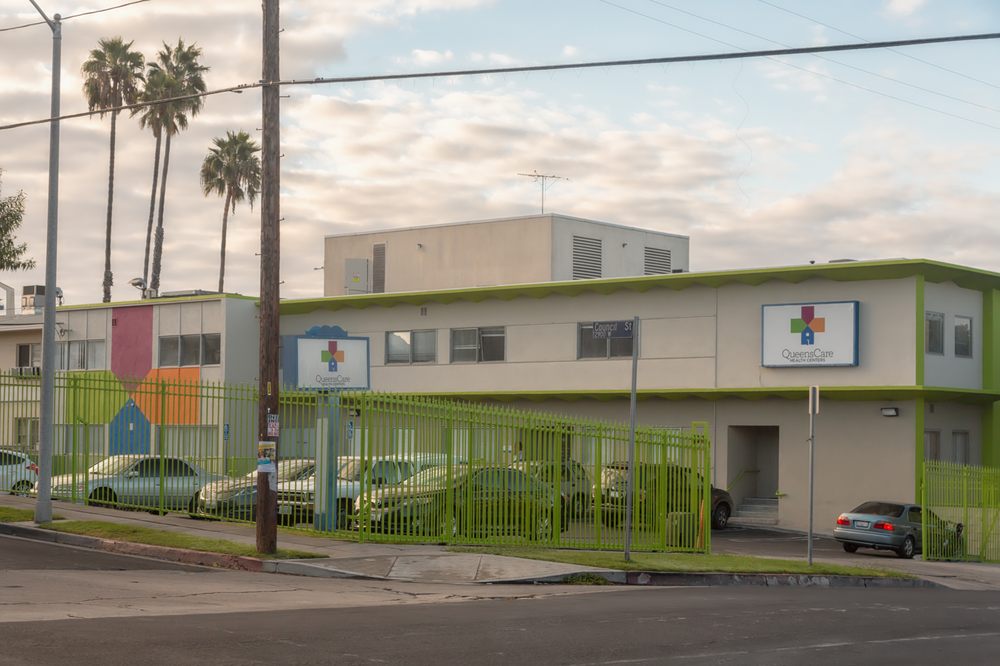 image of business QueensCare Health Centers