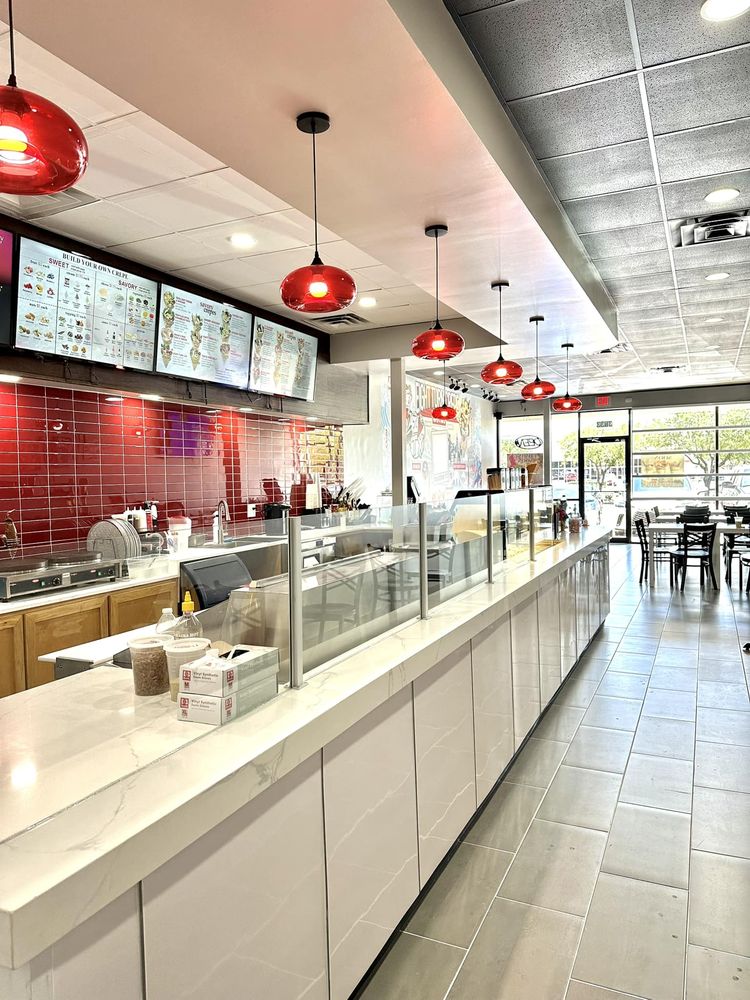 Eight Turn Crepe - Pasadena